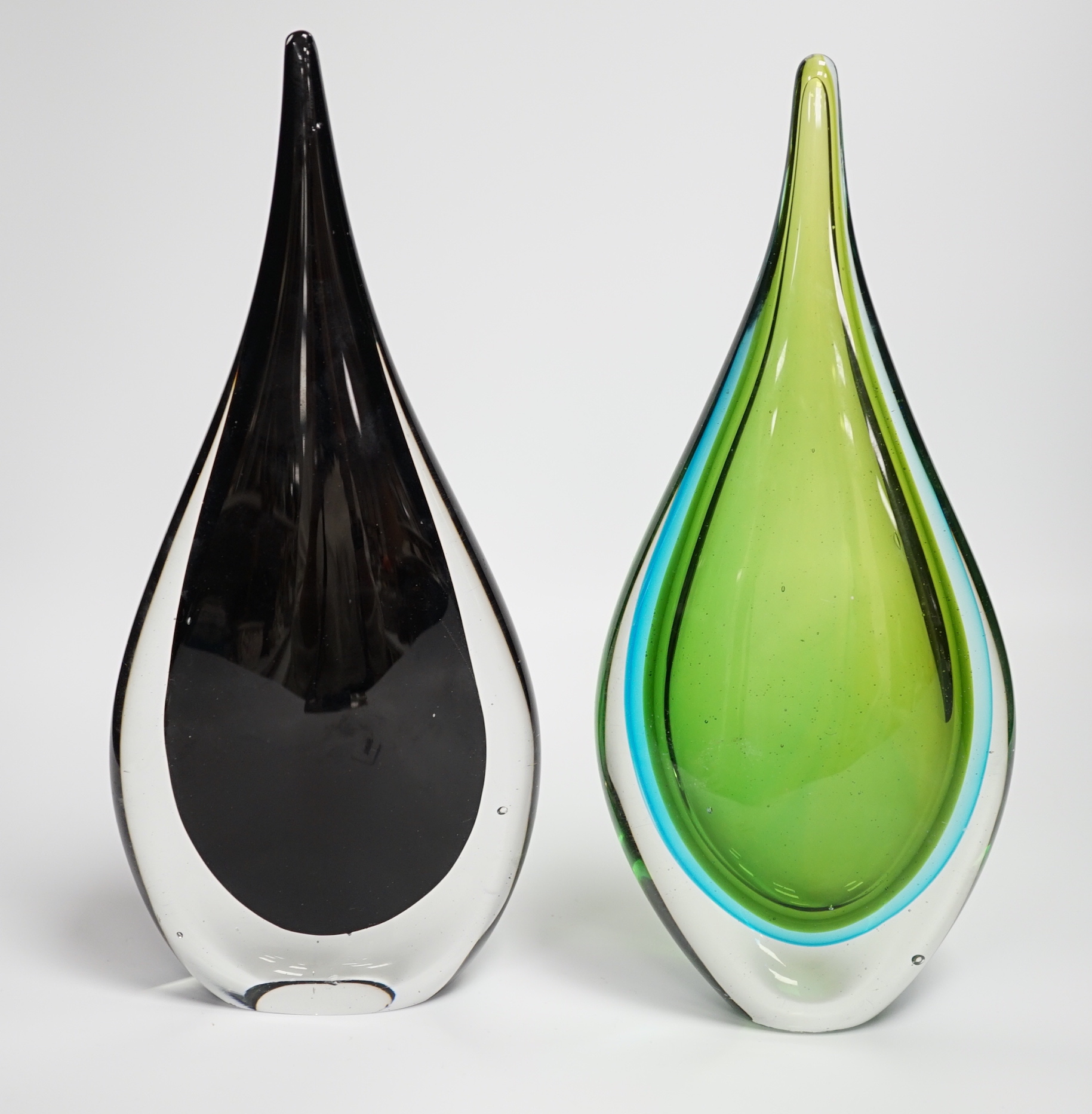 Two Murano coloured glass ornamental teardrop sculptures, 28cm high